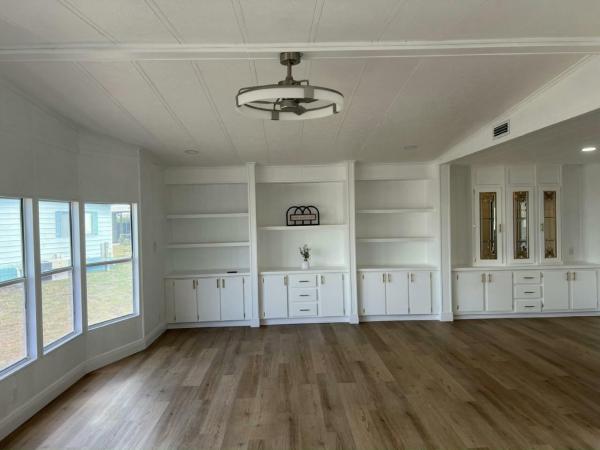 1983 HS Palm Harbor Manufactured Home