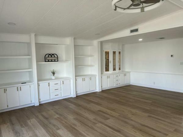 1983 HS Palm Harbor Manufactured Home