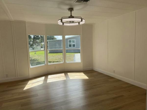 1983 HS Palm Harbor Manufactured Home