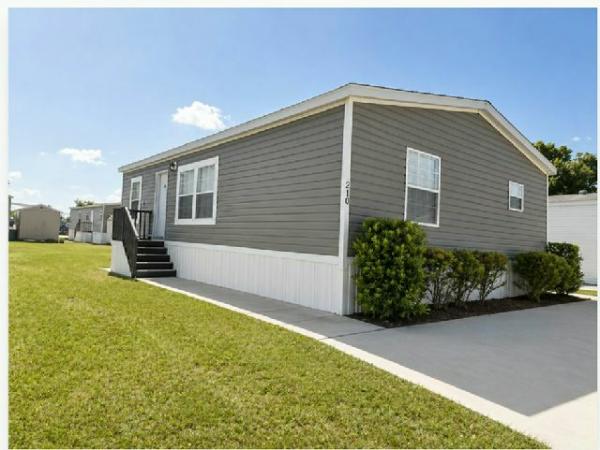 2019 LIVE OAK Mobile Home For Sale