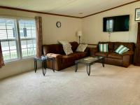 1990 Skyline Manufactured Home