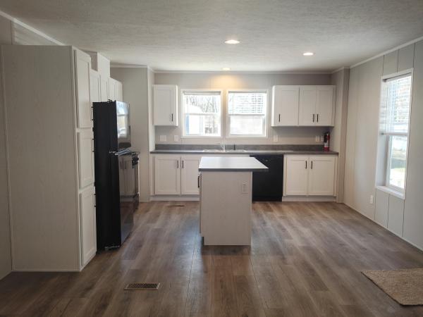 2026 Champion Home Builders, Inc. mobile Home