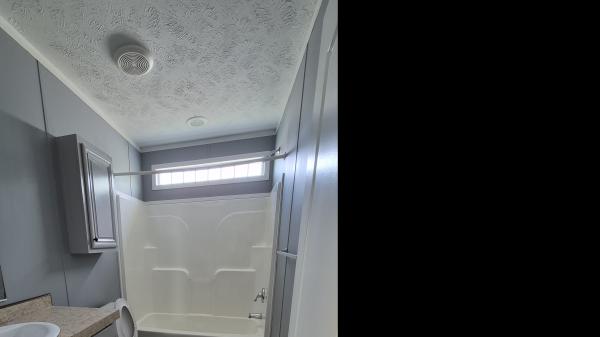 2015 Clayton 34SUN28523 Mobile Home
