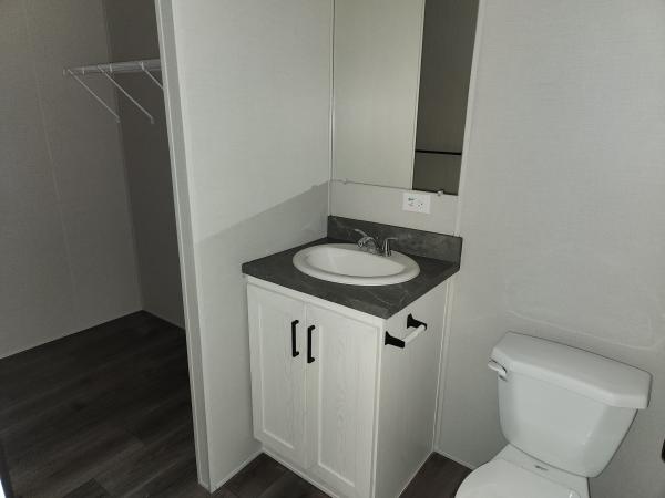 2026 Champion Home Builders, Inc. mobile Home