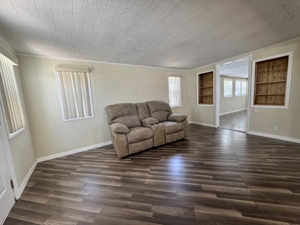 1972 ROYA N/A Mobile Home