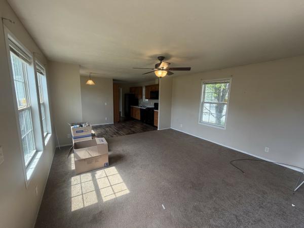 2014 Clayton 81SUN16602 Mobile Home