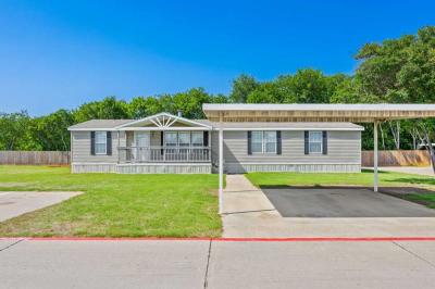 Mobile Home at 3011 Rancho Court Fort Worth, TX 76244