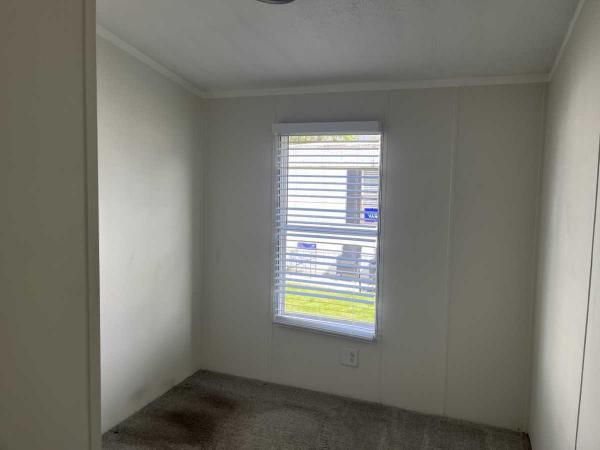 1999 Skyline Manufactured Home