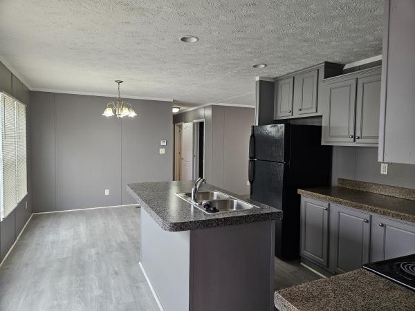2012 CLAYTON  Home