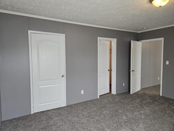 2012 CLAYTON  Home