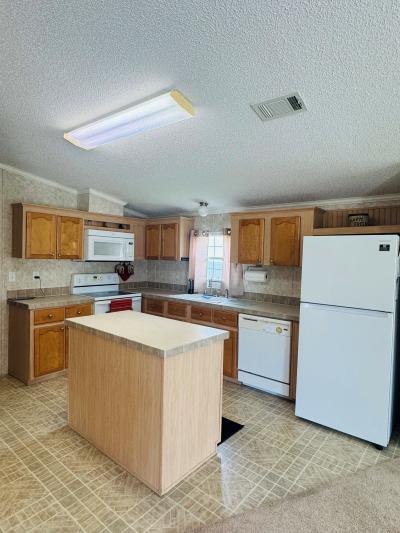 Photo 3 of 26 of home located at 121 Debra Ln Vero Beach, FL 32962