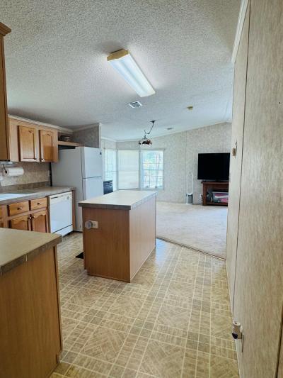 Photo 4 of 26 of home located at 121 Debra Ln Vero Beach, FL 32962