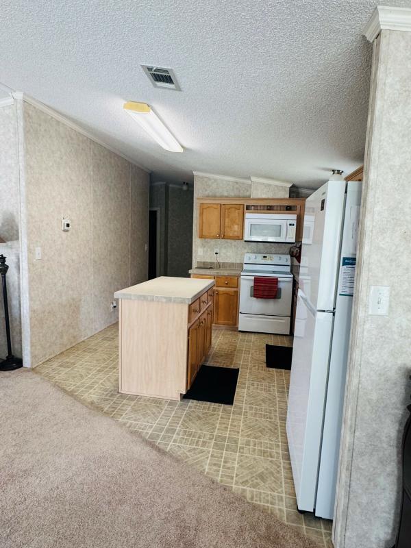 2005 GENA  Home