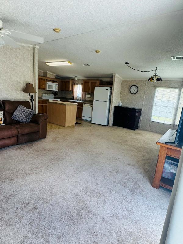 2005 GENA  Home