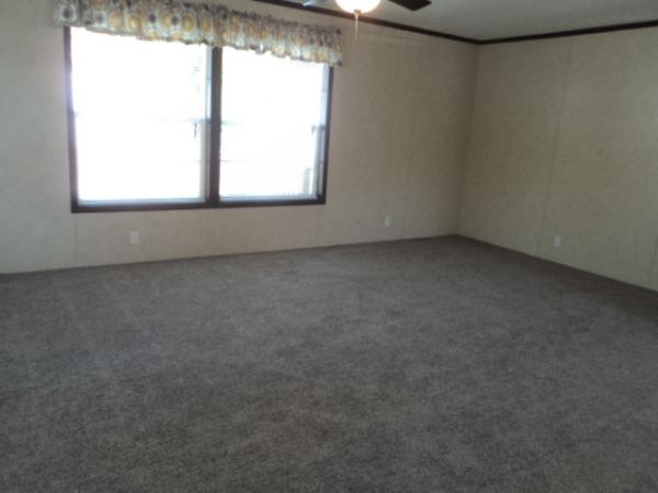 2019 Champion/Redman 25607 Mobile Home