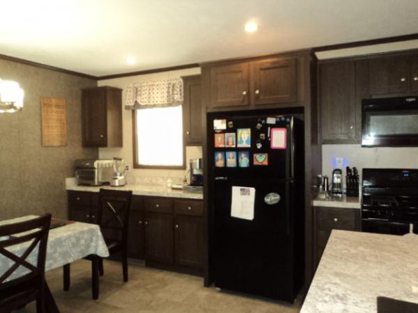 2019 Champion/Redman 25607 Mobile Home
