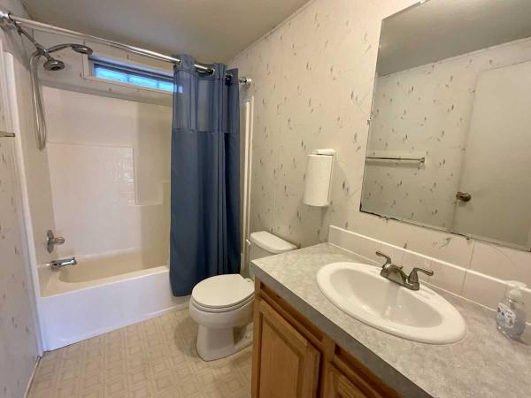 1994 Fleetwood Chadwick Manufactured Home