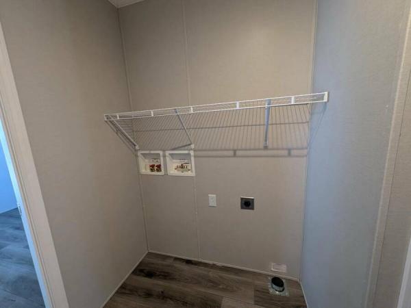 2023 RFN1664 9BFC1  Home