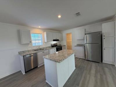 Photo 4 of 18 of home located at 1654 Clearwater Largo Road, #910 Clearwater, FL 33756