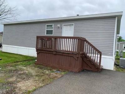 Mobile Home at 4 Ronald Dr Bloomington, IL 61704