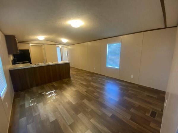 2023 97TRS14663AH23  Home