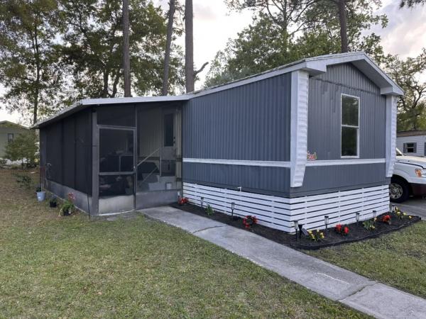 Photo 1 of 2 of home located at 7201 Woodland Drive Brooksville, FL 34601