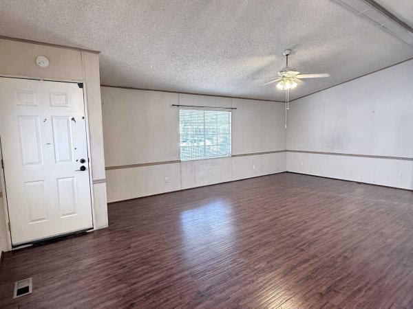 1993 Fleetwood Sunpointe Manufactured Home
