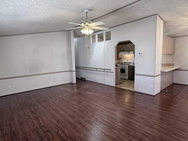 1993 Fleetwood Sunpointe Manufactured Home