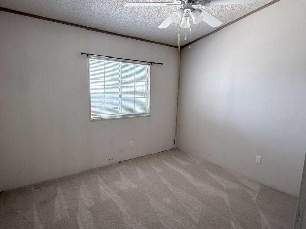 1993 Fleetwood Sunpointe Manufactured Home