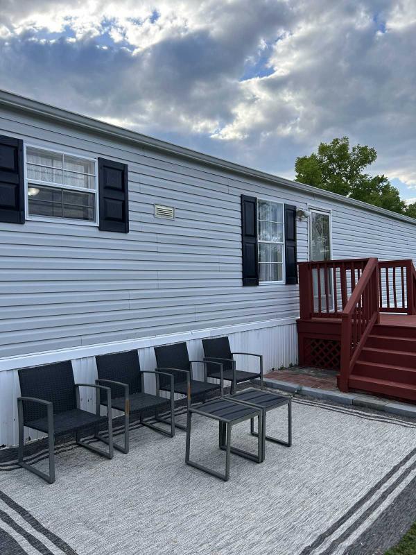 2006 Clayton Homes Mobile Home For Sale