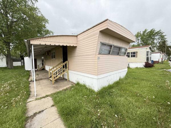 1971 WINDJAMMER Manufactured Home
