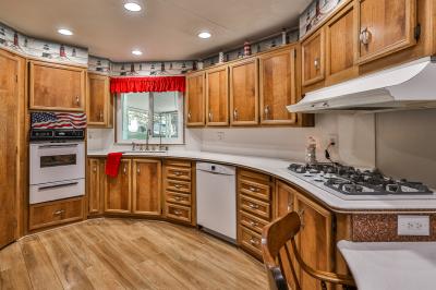 Photo 2 of 50 of home located at 929 E Foothill Boulevard Upland, CA 91786