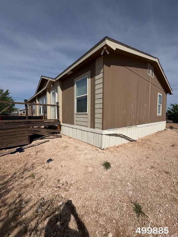 Photo 1 of 2 of home located at Repo Depot Mobile Home Sales 2500 Karsten Ct SE Albuquerque, NM 87102