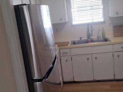 Photo 4 of 10 of home located at 15430 Lakeshore Villa Drive Tampa, FL 33613