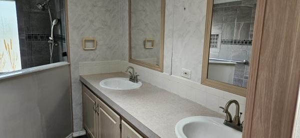 1993 Palm Harbor Palm Mobile Home