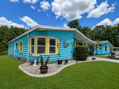 Photo 2 of 22 of home located at 8897 W Forest View Drive Homosassa, FL 34448