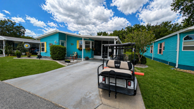 Photo 3 of 22 of home located at 8897 W Forest View Drive Homosassa, FL 34448