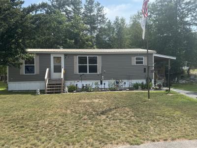 Mobile Home at 8 Dogwood Dr Norway, ME 04268
