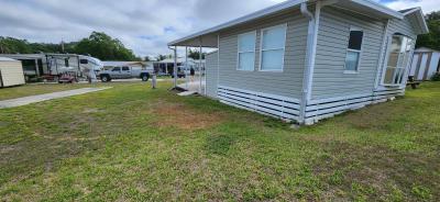 Photo 4 of 15 of home located at 7820 Wire Road, Site 216 Zephyrhills, FL 33540