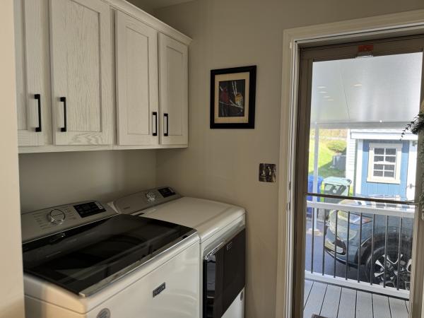 2023 COMMODORE HOMES PA 3AS184P Mobile Home