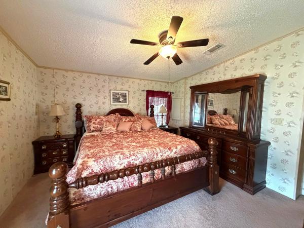 1987 Palm Harbor Mobile Home