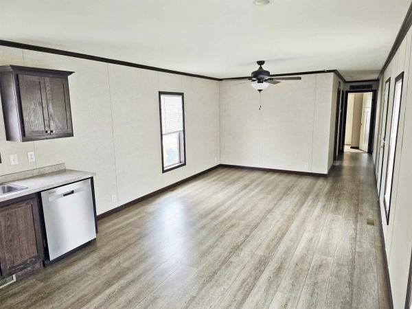 2023 Skyline Sugarcreek Express Manufactured Home