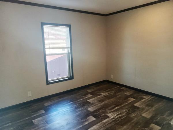 2024 Skyline 33 C736 Manufactured Home