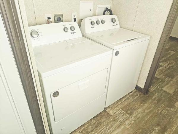 2024 Skyline 33 C736 Manufactured Home