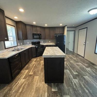 Photo 4 of 26 of home located at 9901 State Road 3 #0003 Muncie, IN 47303