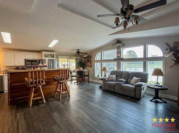 2000 PALM   Home