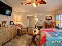 2000 PALM   Home