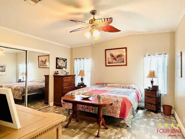 2000 PALM   Home