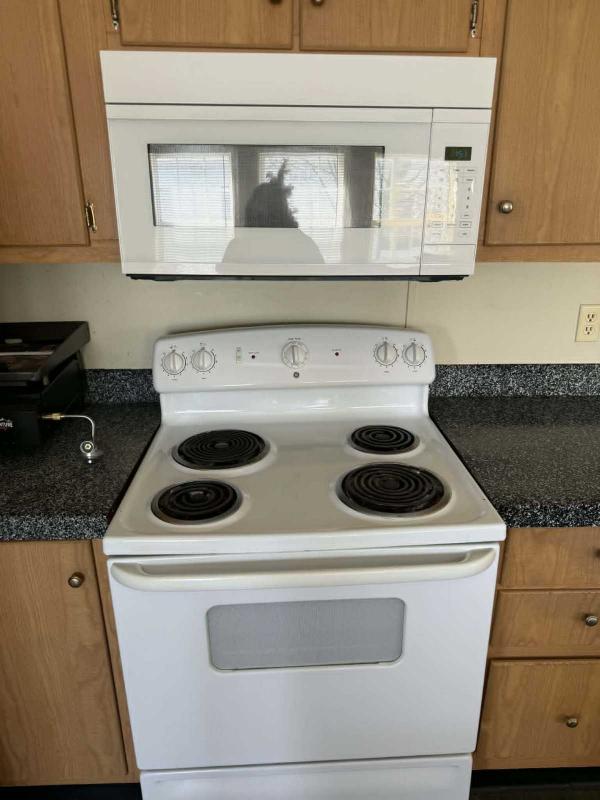 2009 Clayton Homes Mobile Home