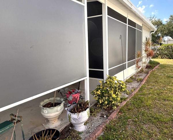 2005 Mobile Home